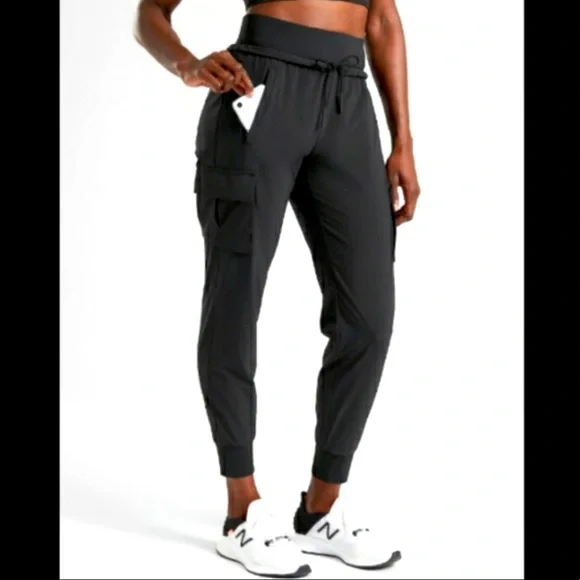 Athleta sutton jogger cargo pants - Picture 3 of 7
